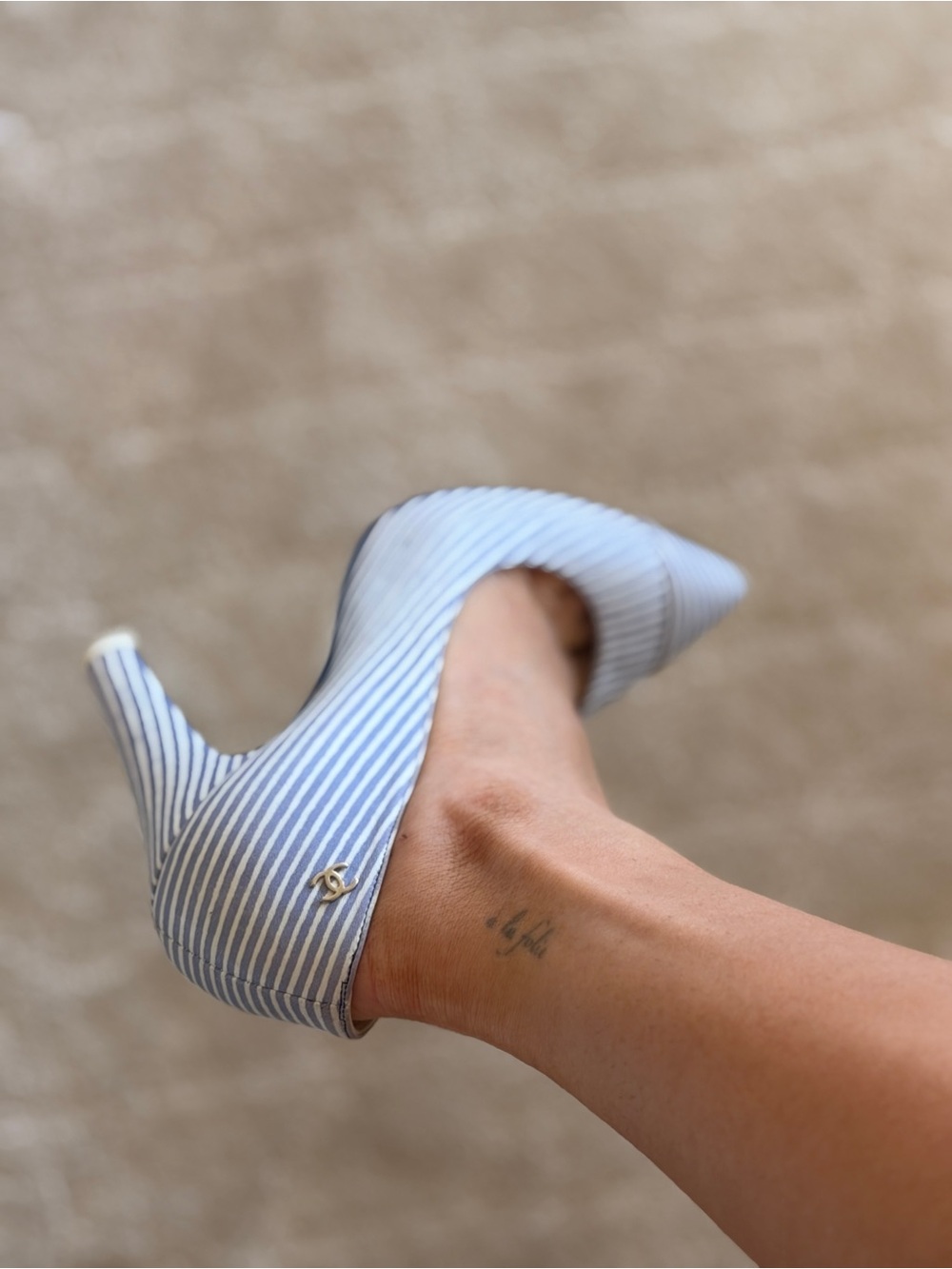 Chanel Vintage Striped Pumps - Picture 5 of 5